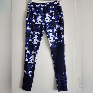 MPG Leggings | Print Pattern Capri Leggibgs | Medium